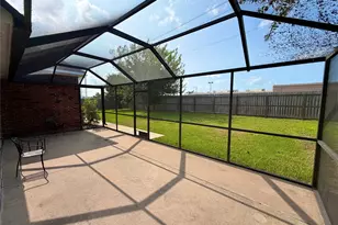 155 Indian Warrior Trail, Lake Jackson, TX 77566 - Photo 18