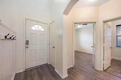 106 Crown Point Court, Magnolia, TX 77354 - Photo 2