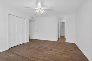 5005 Georgi Ln, Houston, TX 77092 - Photo 20
