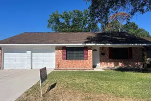 1104 E Thirteenth St, Deer Park, TX 77536 - Photo 2