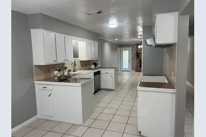 1104 E 13th Street, Deer Park, TX 77536 - Photo 10