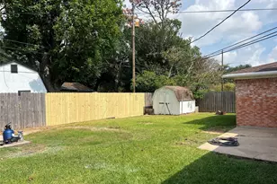 1104 E Thirteenth St, Deer Park, TX 77536 - Photo 24