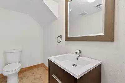 16117 Singapore Lane, Jersey Village, TX 77040 - Photo 4