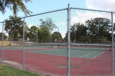 9211 Golden Meadow Drive, Houston, TX 77064 - Photo 24