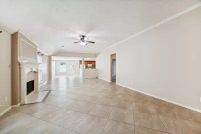 513 Brad Court, Webster, TX 77598 - Photo 4