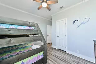 4133 4th St, Galveston, TX 77554 - Photo 20