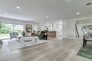 9923 Emnora Ln, Houston, TX 77080 - Photo 16