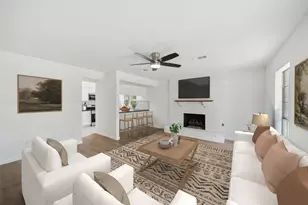 90 Crystal Lake Ln, The Woodlands, TX 77380 - Photo 4