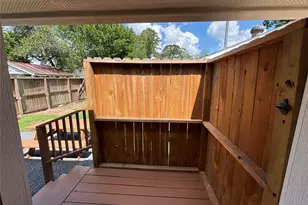 410 McPhail St, Tomball, TX 77375 - Photo 16