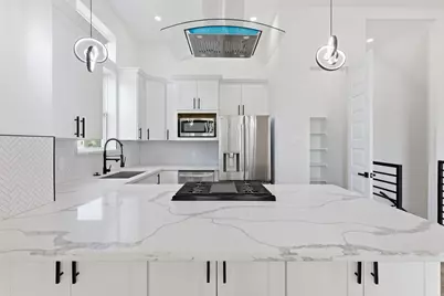 1913 Hoskins Drive #I, Houston, TX 77080 - Photo 12