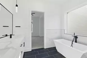 1913 Hoskins Dr, Houston, TX 77080 - Photo 32