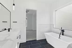 1913 Hoskins Dr, Houston, TX 77080 - Photo 32