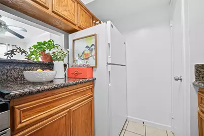 6402 Del Monte Drive #65, Houston, TX 77057 - Photo 12