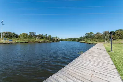 2137 Casa Rio Circle, Dickinson, TX 77539 - Photo 36