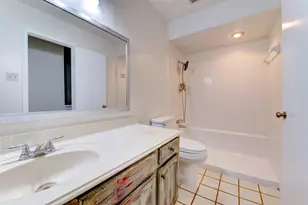 2137 Casa Rio Cir, Dickinson, TX 77539 - Photo 30