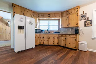 1733 Creek Dr, Houston, TX 77055 - Photo 16