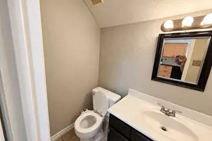 15355 Meadow Village Dr, Houston, TX 77095 - Photo 22