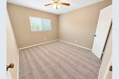 15355 Meadow Village Drive, Houston, TX 77095 - Photo 10