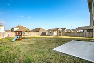 135 San Bernard Dr Dr, Baytown, TX 77523 - Photo 34