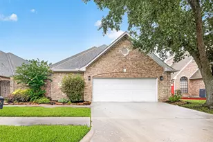4415 Country Club View, Baytown, TX 77521 - Photo 6