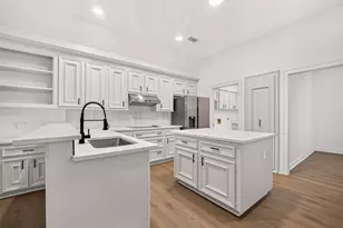 4415 Country Club View, Baytown, TX 77521 - Photo 24