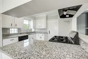 20244 County Rd 510W, Brazoria, TX 77422 - Photo 26