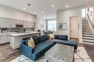 1004 California St, Houston, TX 77006 - Photo 2