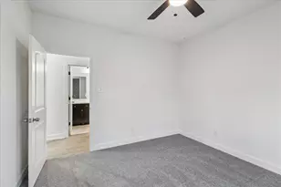 8715 Shotwell St, Houston, TX 77016 - Photo 40