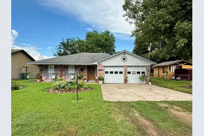 552 Sims Street, Angleton, TX 77515 - Photo 34