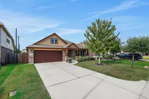 4251 Bearberry Ave, Baytown, TX 77521 - Photo 2