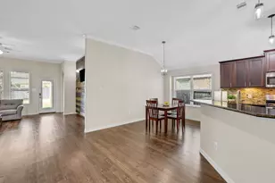 4251 Bearberry Ave, Baytown, TX 77521 - Photo 8
