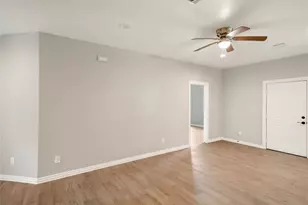 8435 Harmony Rd, Houston, TX 77049 - Photo 16