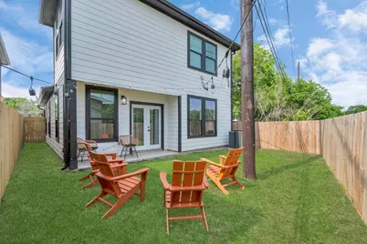 3127 Bolt Street, Houston, TX 77051 - Photo 32