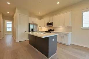 9514 Retriever Way, Houston, TX 77055 - Photo 8