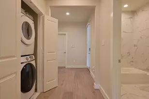 9514 Retriever Way, Houston, TX 77055 - Photo 20
