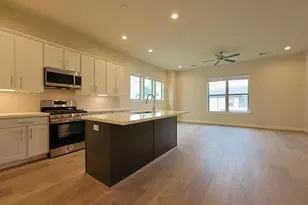 9514 Retriever Way, Houston, TX 77055 - Photo 4