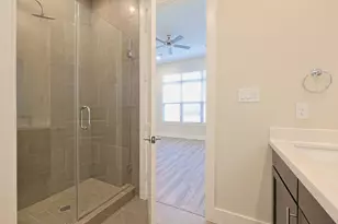 9514 Retriever Way, Houston, TX 77055 - Photo 16