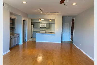 5200 Weslayan Street #214A, Houston, TX 77005 - Photo 2