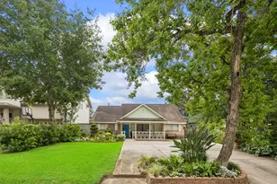 1249 Du Barry Ln, Houston, TX 77018 - Photo 8