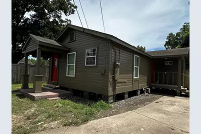 4202 Basil Street, Houston, TX 77003 - Photo 2