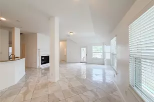 18126 Golden Falls Ln, Spring, TX 77379 - Photo 14
