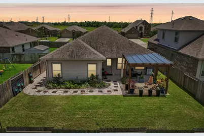 8806 Explorer Drive, Texas City, TX 77591 - Photo 36