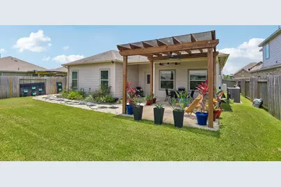 8806 Explorer Drive, Texas City, TX 77591 - Photo 32