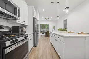 321 Mullins Ct, Montgomery, TX 77316 - Photo 10