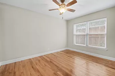 4020 Blue Bonnet Boulevard #K, Houston, TX 77025 - Photo 12