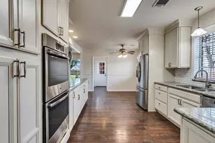 7814 Knob Hill Ave, Pasadena, TX 77505 - Photo 6