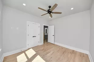 6320 Milwee St, Houston, TX 77092 - Photo 14