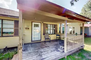 939 Milam St, Liberty, TX 77575 - Photo 4