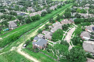 13238 Aspen Bough Cir, Houston, TX 77065 - Photo 4