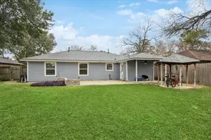 4718 Blanton Blvd, Houston, TX 77092 - Photo 26